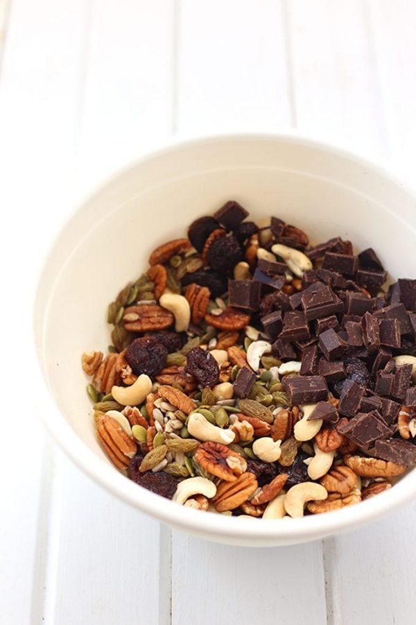 How To Build A Healthy Trail Mix - The Healthy Maven