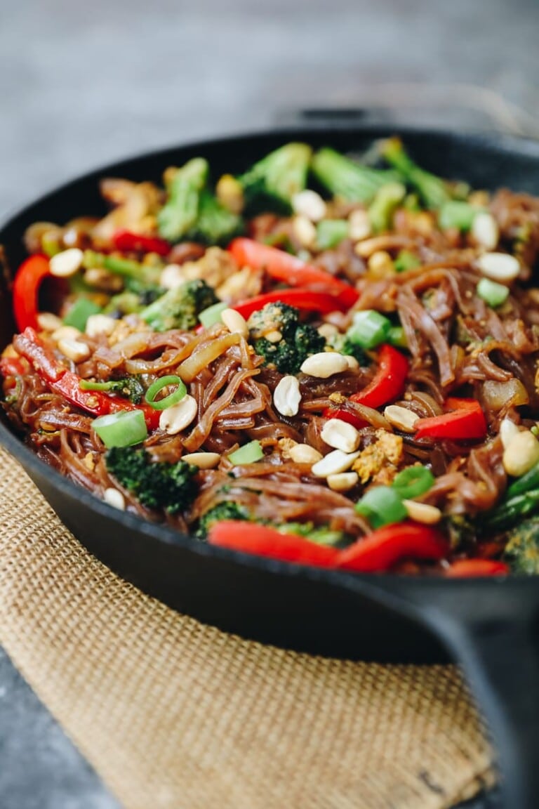 Veggie Pad Thai Recipe [20 Minutes] - The Healthy Maven