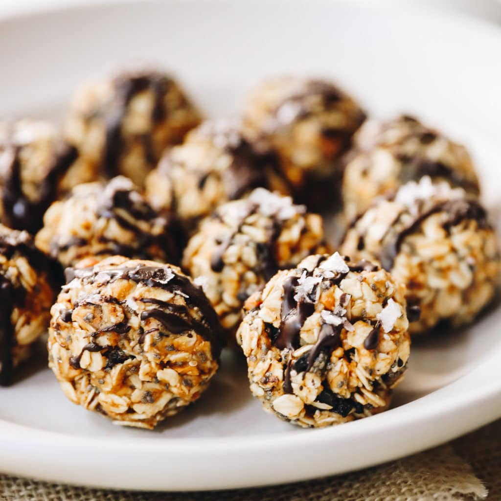 Peanut Butter Oatmeal Energy Balls