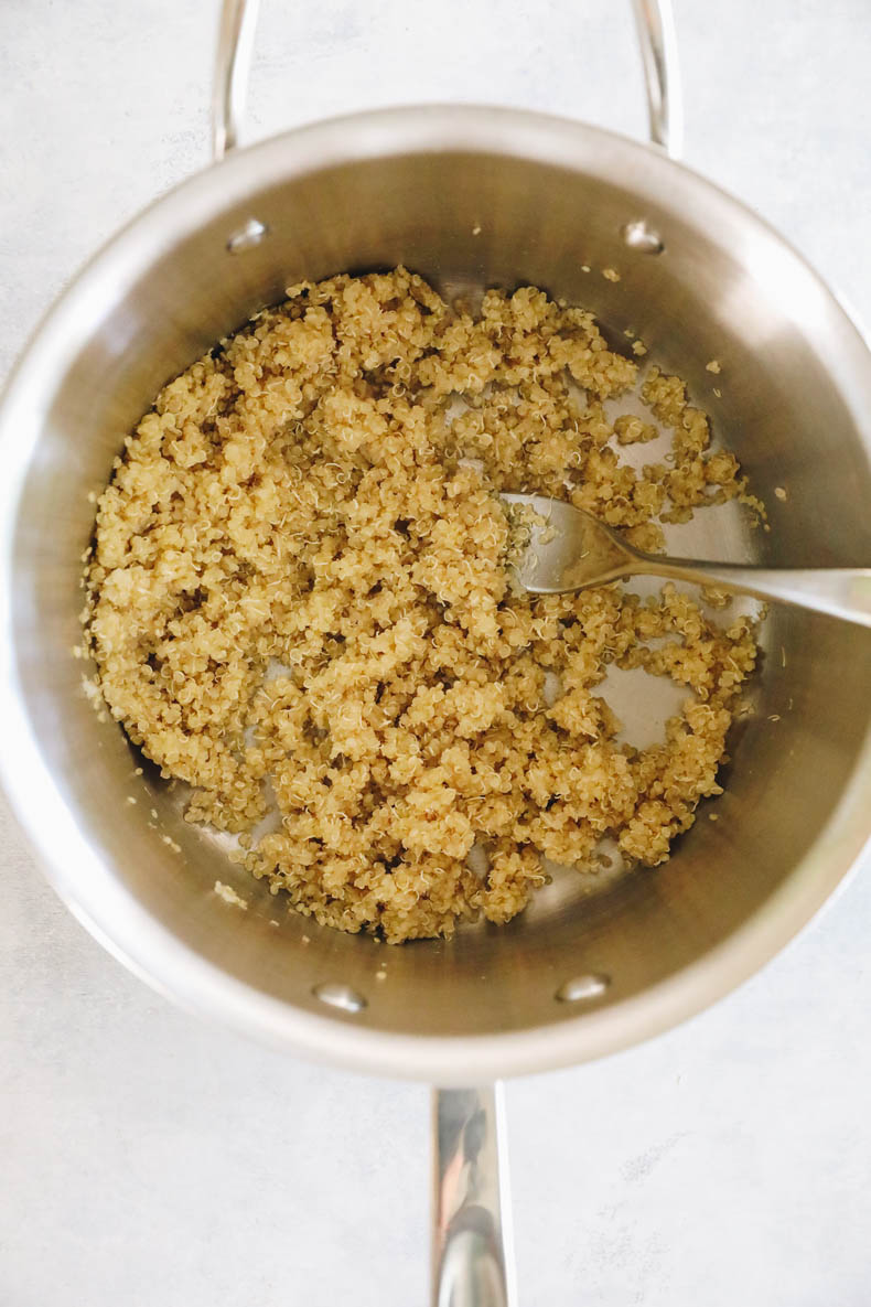 cooked white quinoa in a pot